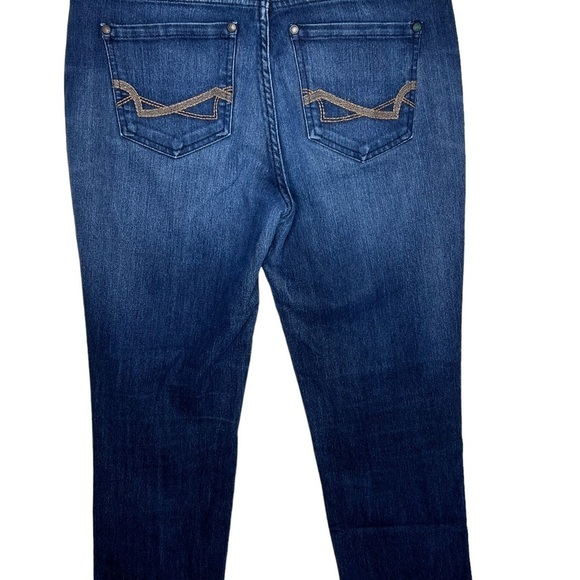 Nine West Vintage Boho Women’s Mid Rise Stretch Crop Jeans Size 6 28 Dark Wash - Picture 2 of 14